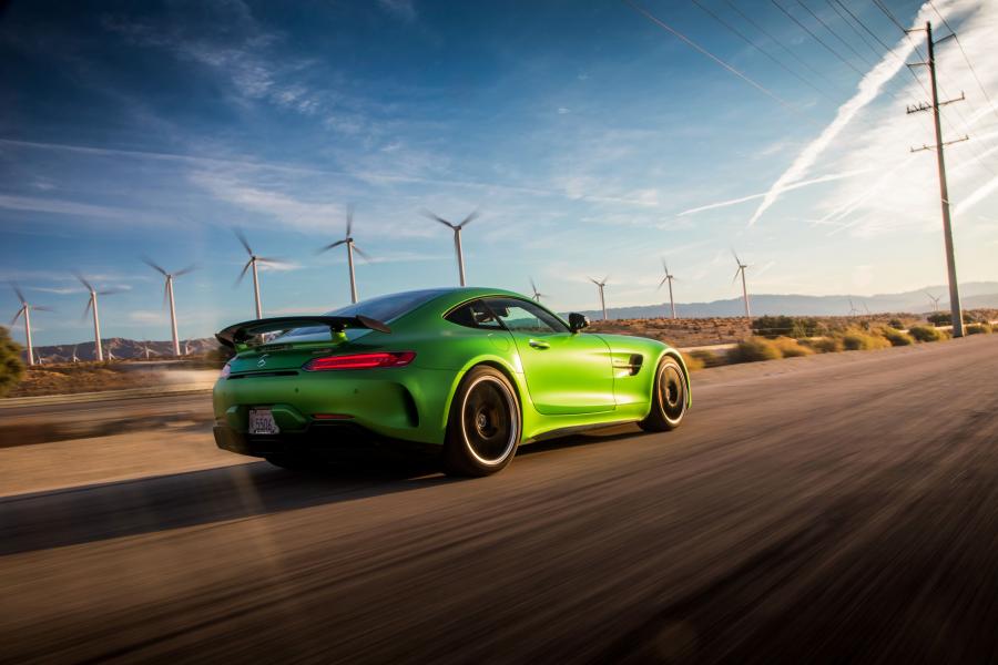  Mercedes-AMG GT R (C190) 2017 года  (NA) (фото 7 из 40)
